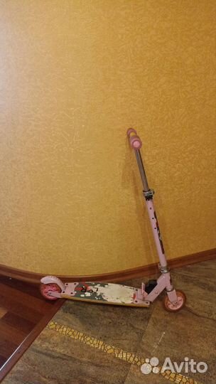 Самокат детский двухколесный для девочки