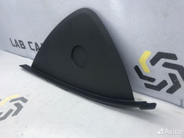 Накладка на торпедо правая Bmw X3 F25 B47 B47D20A