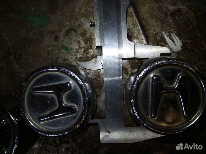 Колпачки заглушки на диски Honda