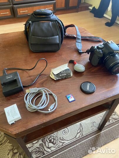 Зеркальный фотоаппарат canon 600d