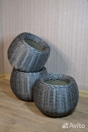 Кашпо для цветов напольное