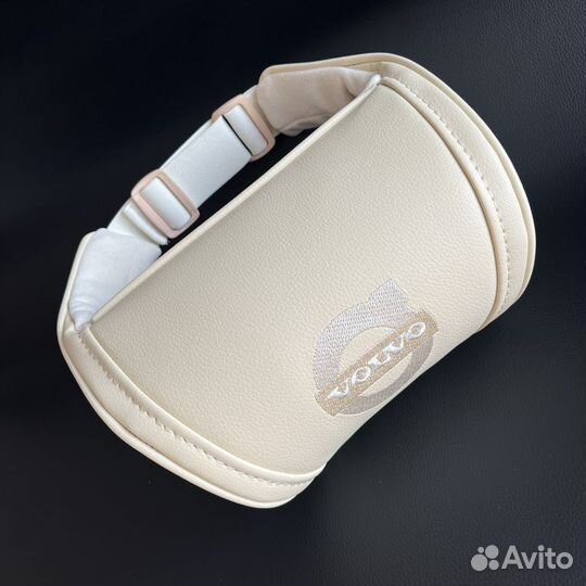 Автомобильная подушка для Volvo