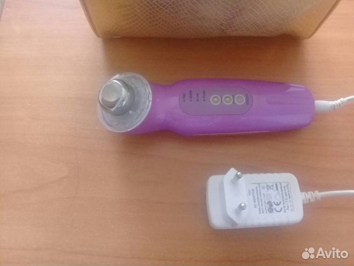 Масажер для лица