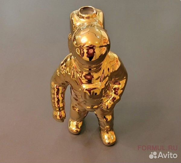 237726 Статуэтка Авторская работа Космонавт