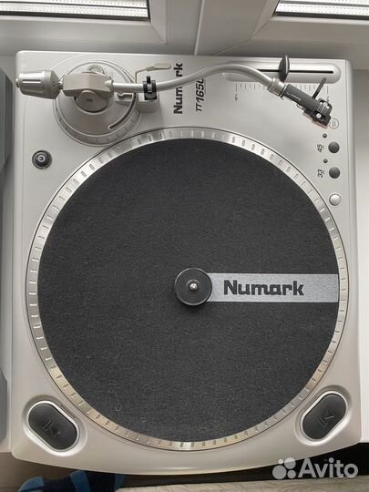 Виниловые проигрыватели Numark tt1650