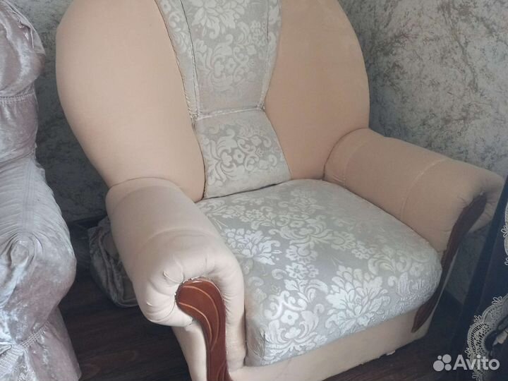 Диван и 2 кресла бу
