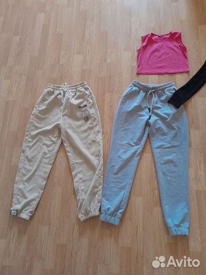 Отдам пакет вещей на девушку размер 42