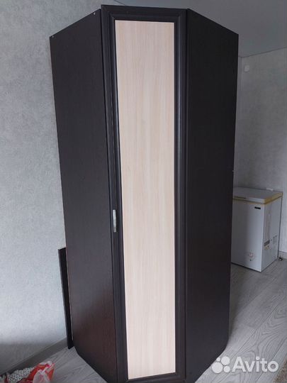 Угловой шкаф бу