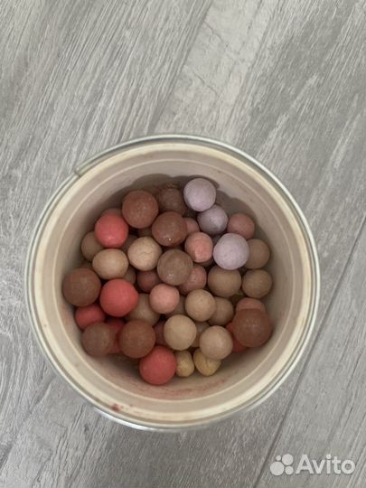 Guerlain пудра для лица Meteorites Perles