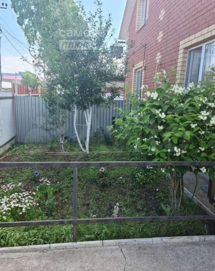 Дом 184,1 м² на участке 3,3 сот.