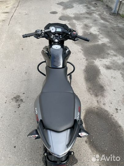 Bajaj pulsar ns 125