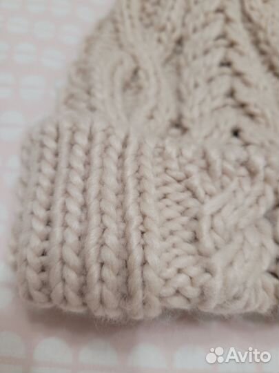 Шапка женская Gap