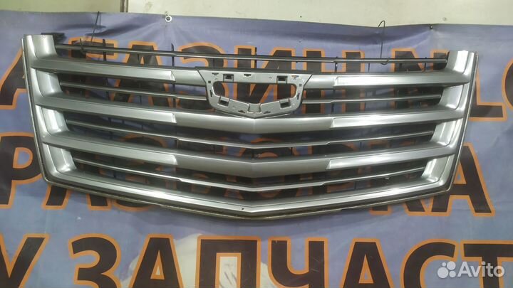 Cadillac Escalade 4 решётка радиатора с хромом