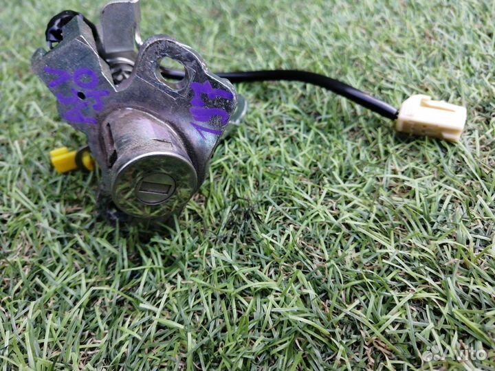 Замок багажника Toyota Camry ACV40-aeank 2azfe