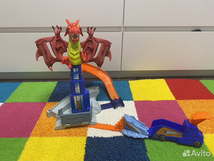 Дракон Хот Вилс Hot Weels