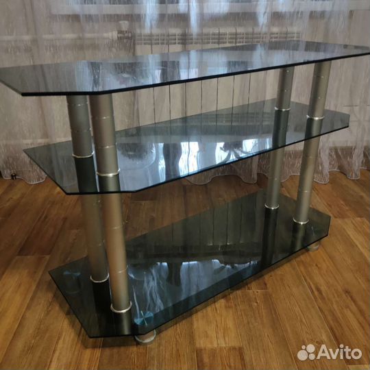Стеклянная тумба