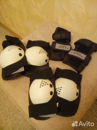 Коньки роликовые раздвижные «Сaprice»