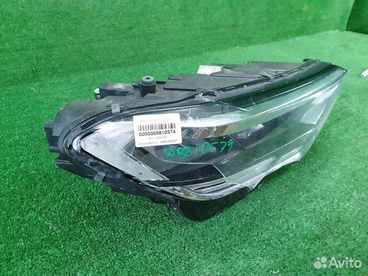 Фара правая Volkswagen Polo