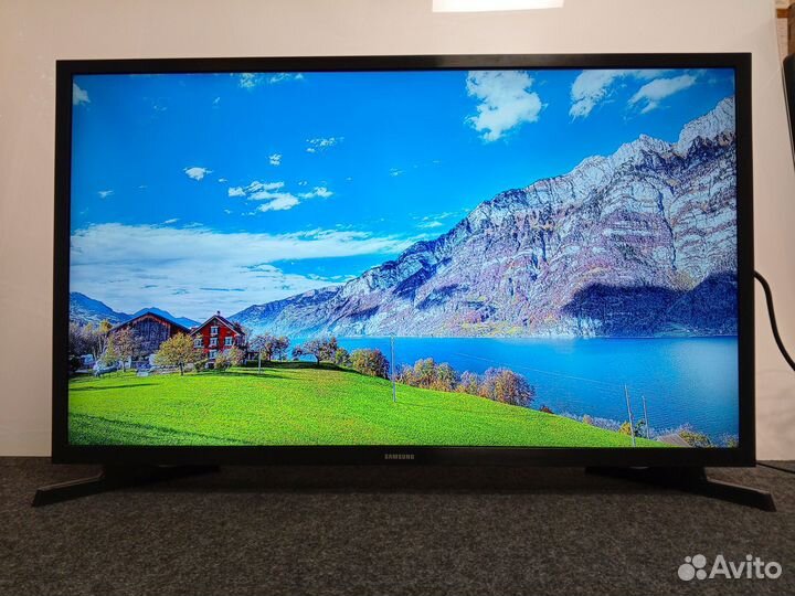 SMART TV Samsung UE32N5300AU Full HD 81см