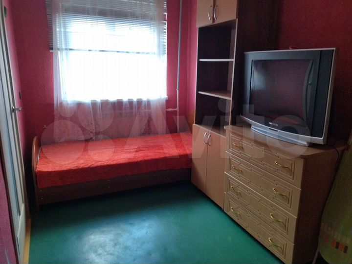 2-к. квартира, 43 м², 2/5 эт.