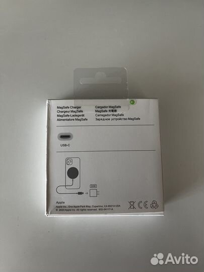 Беспроводная зарядка Apple MagSafe