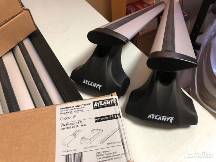 Багажник VW Пассат B7 2010 г