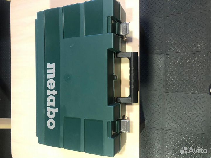 Шуруповерт makita