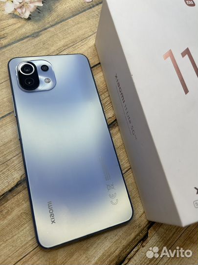 Xiaomi Mi 11 Lite, 8/128 ГБ