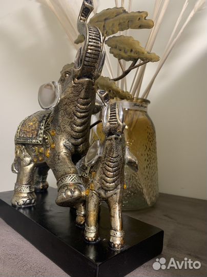 Статуэтка Слоны