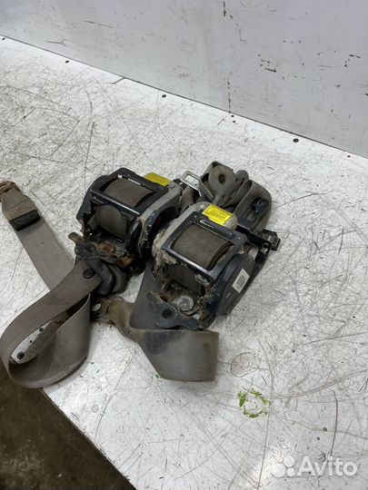 Передний ремень безопасности Kia Spectra