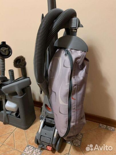 Новый,профессиональный пылесос kirby G10E Sentria