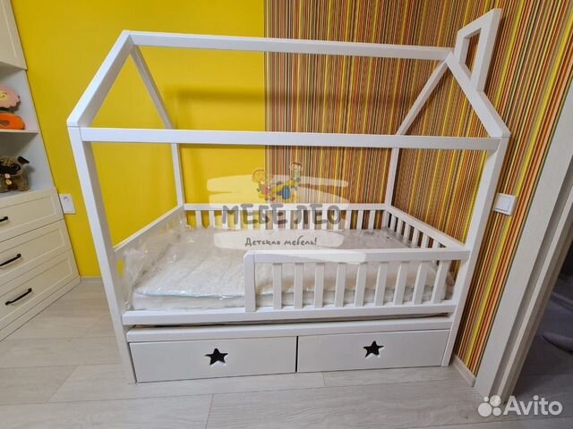 Детская кровать домик Белая