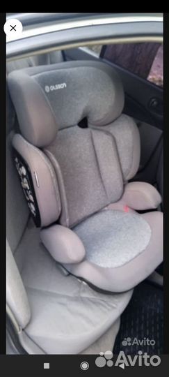 Автомобильное кресло