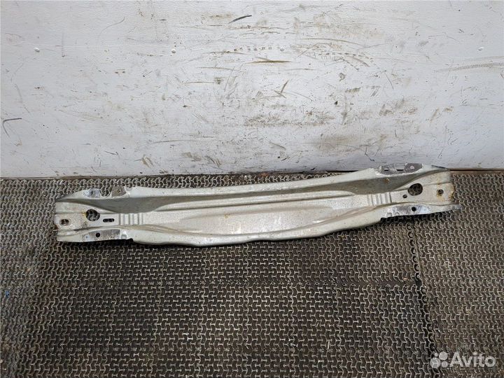 Усилитель бампера Volvo XC60, 2011