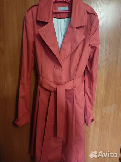 Плащ женский