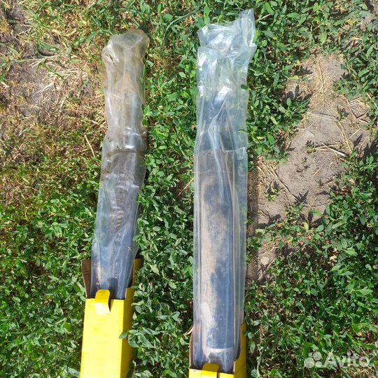 Продам Стойки амортизатора