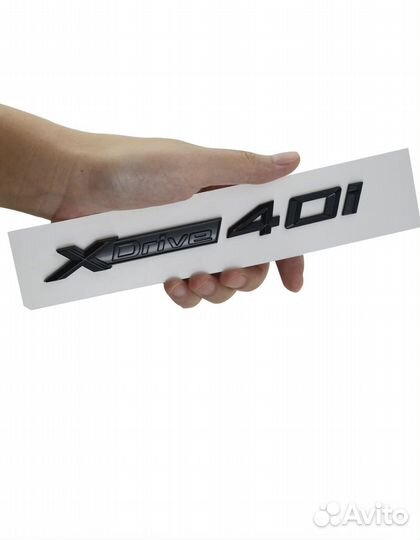 Эмблема на багажник X drive 4.0i Черный глянец