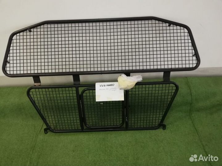 Перегородка для багажного отделения