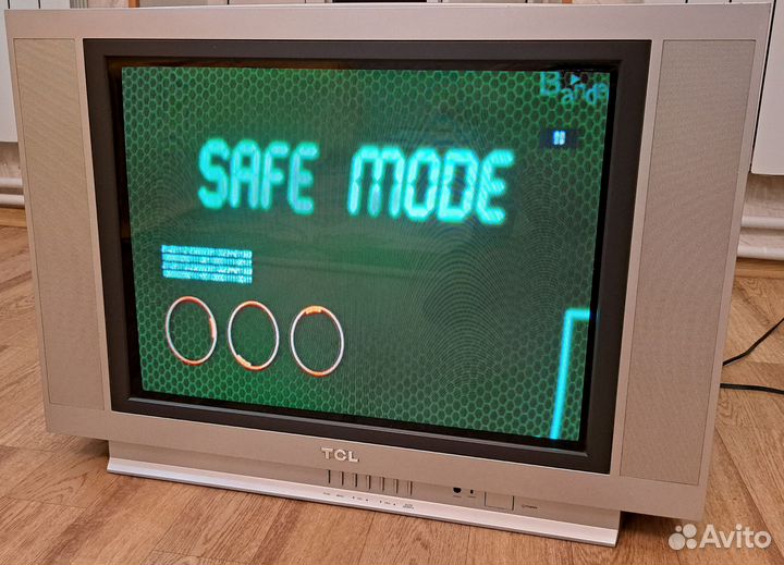 Телевизор TCL