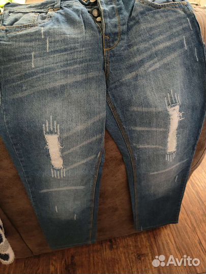 Джинсы мужские