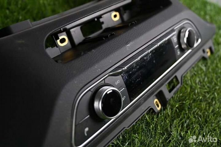 Блок управления климат-контролем Audi Q5 FY бензин