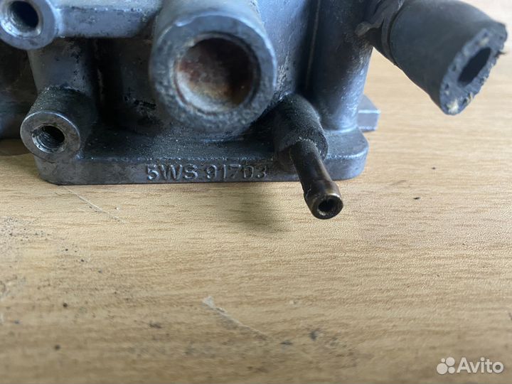 Дроссельная заслонка Opel Zafira A 1.8