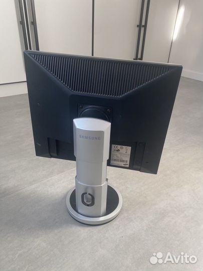 Монитор для компьютера