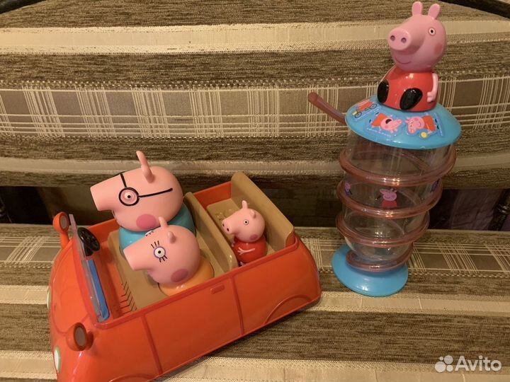 Слонёнок Эмили, «Свинка Пеппа»