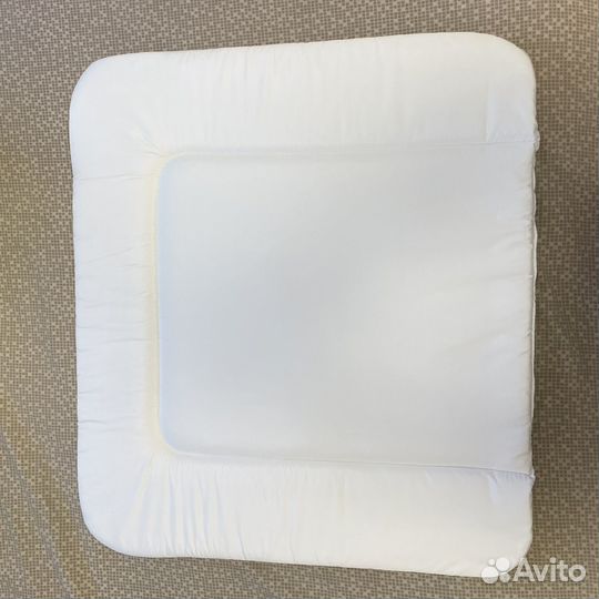 Матрас или накладка для пеленания на комод