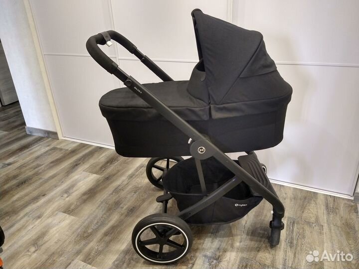 Коляска 4 в 1 Cybex Balios S lux Deep Black