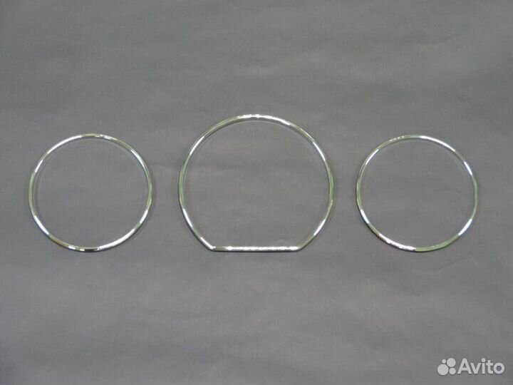 Кольца приборной панели Mercedes W124 (85-97)
