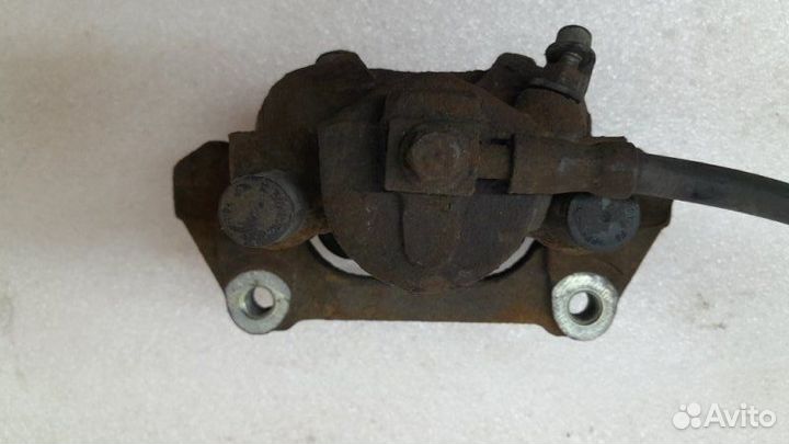 Суппорт тормозной передний правый Mini Cooper R50