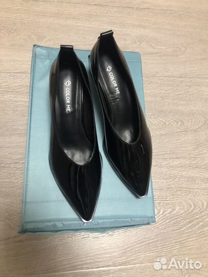 Туфли женские 38 размер, черные, новые