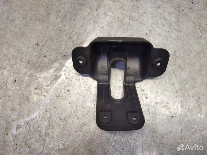 Стяжка спинки сиденья левая Kia Sorento D4CB 2.5